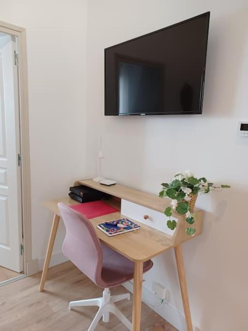 Appartement Cozy Au Centre-Ville เบรสต์ ภายนอก รูปภาพ